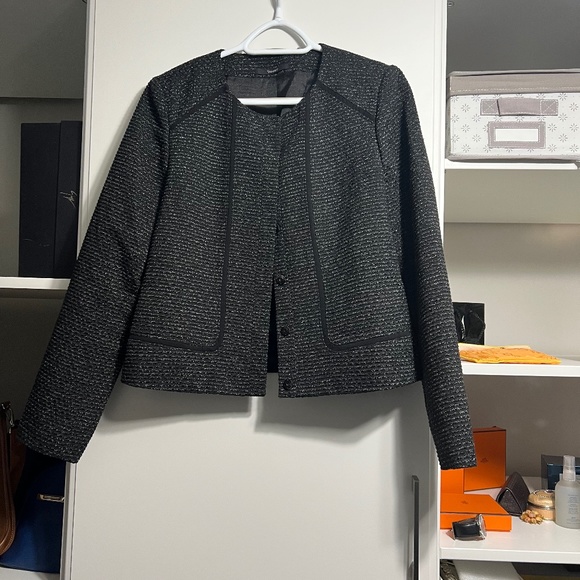Tahari Jackets & Blazers - Tahari, Size 12, smart jacket